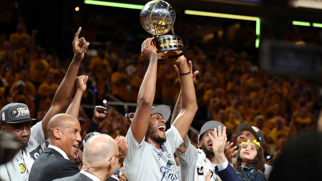 克里夫兰骑士关键时刻造点机会,志在西甲名次提升,球迷炸锅,年轻球员得到机会的简单介绍 克里夫兰骑士关键时刻造点机会,志在西甲名次提升,球迷炸锅,年轻球员得到机会的简单介绍