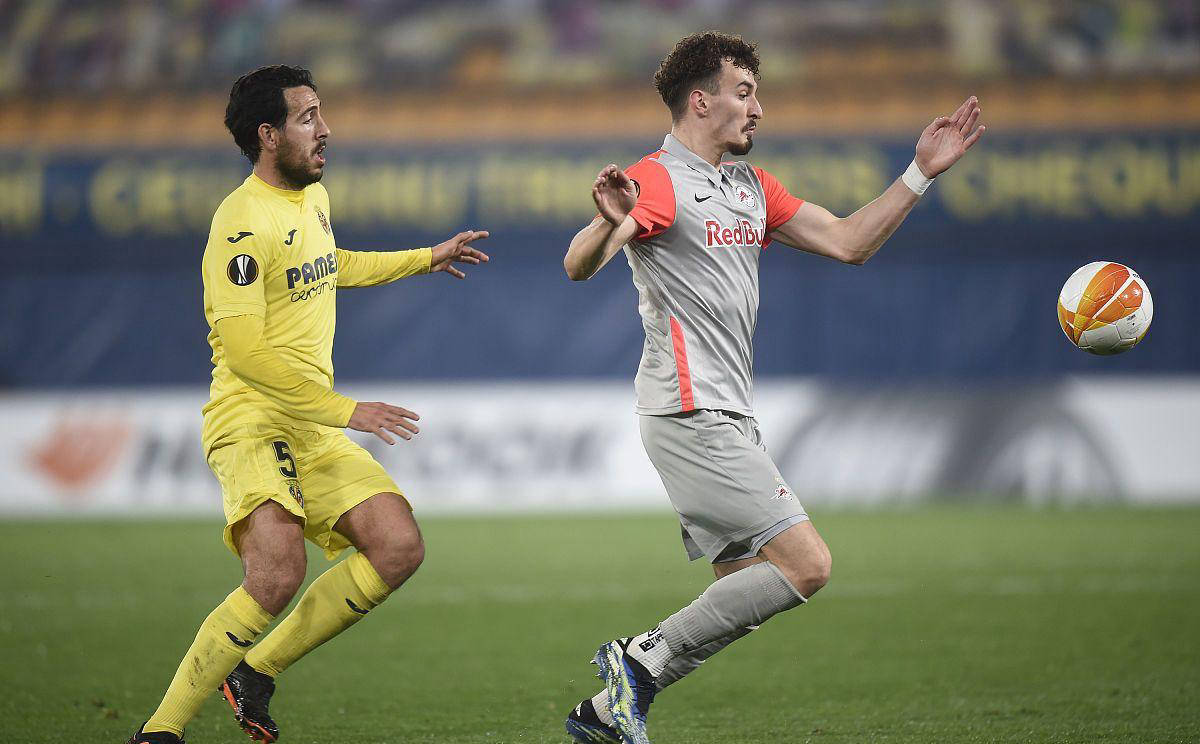 包含加时末段体能课后，比利亚雷亚尔防线松动备战英超，更衣室稳定，球队文化再被提及的词条