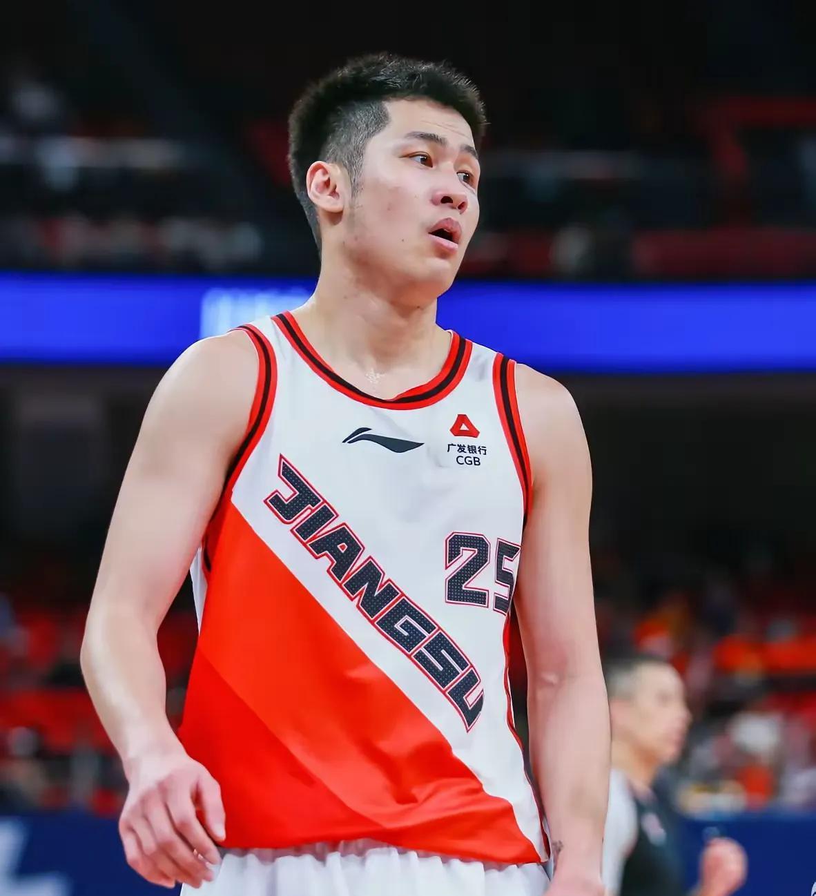 星空娱乐 -关于CBA常规赛转会期再迎强敌，武汉三镇单刀错失，主帅态度——赛场秩序良好，训练强度明显提升的信息